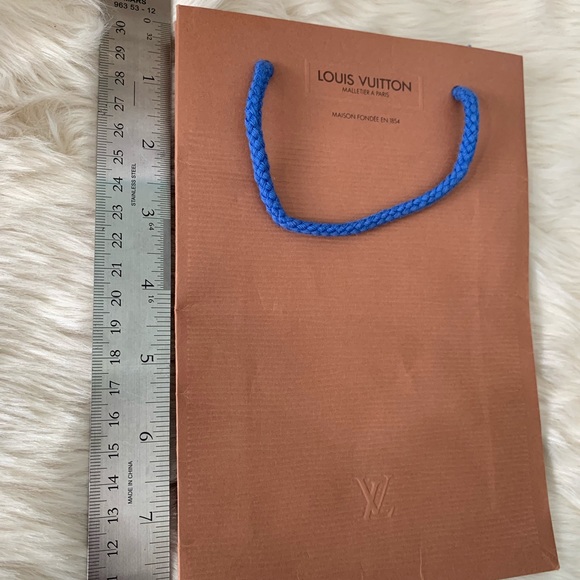 2 Authentic Louis Vuitton Paper Gift Bags Bundle - Picture 2 of 9